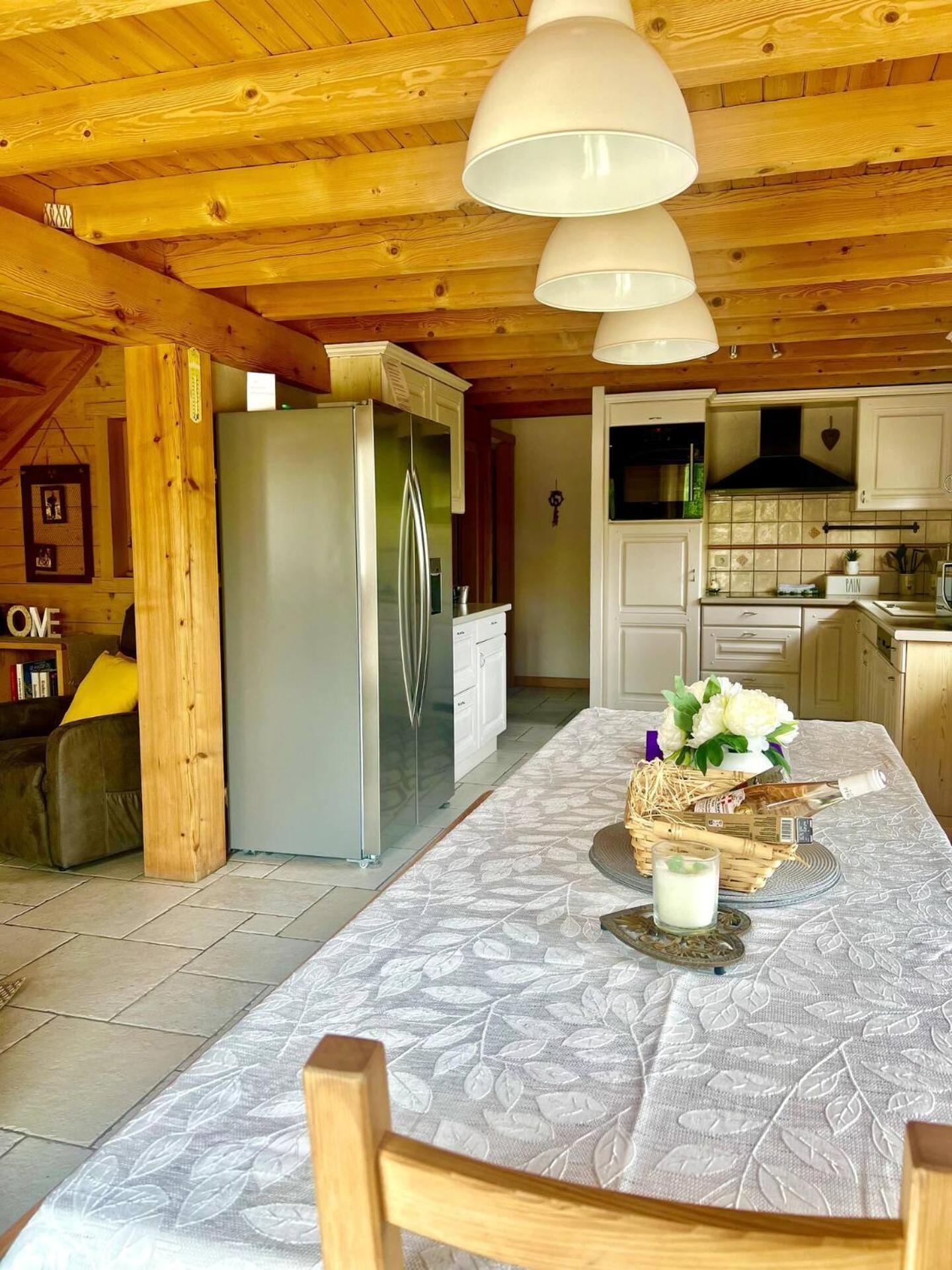 Les Clefs Charming Family Chalet For 8 People, With Private Hot Tub מראה חיצוני תמונה